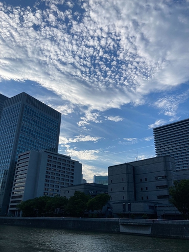 淀屋橋　空1.jpg